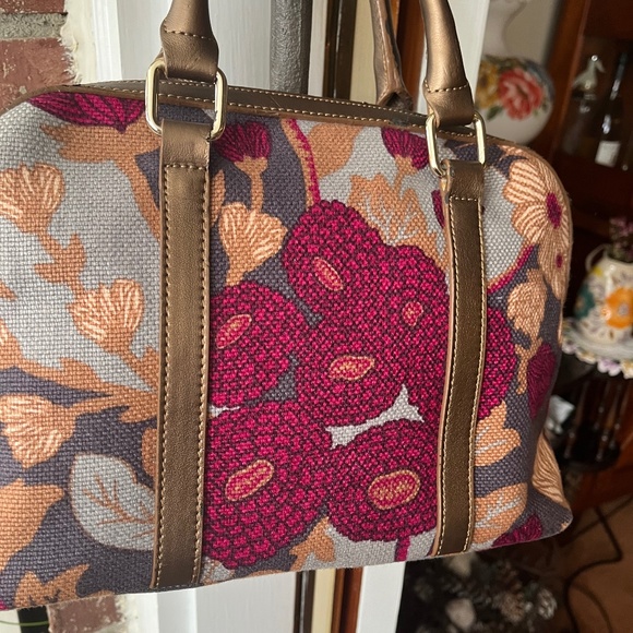 Spartina 449 Handbags - Spartina 449 Satchel, excellent condition Purple and Green